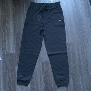 AYBL Everyday Joggers Size M - Black